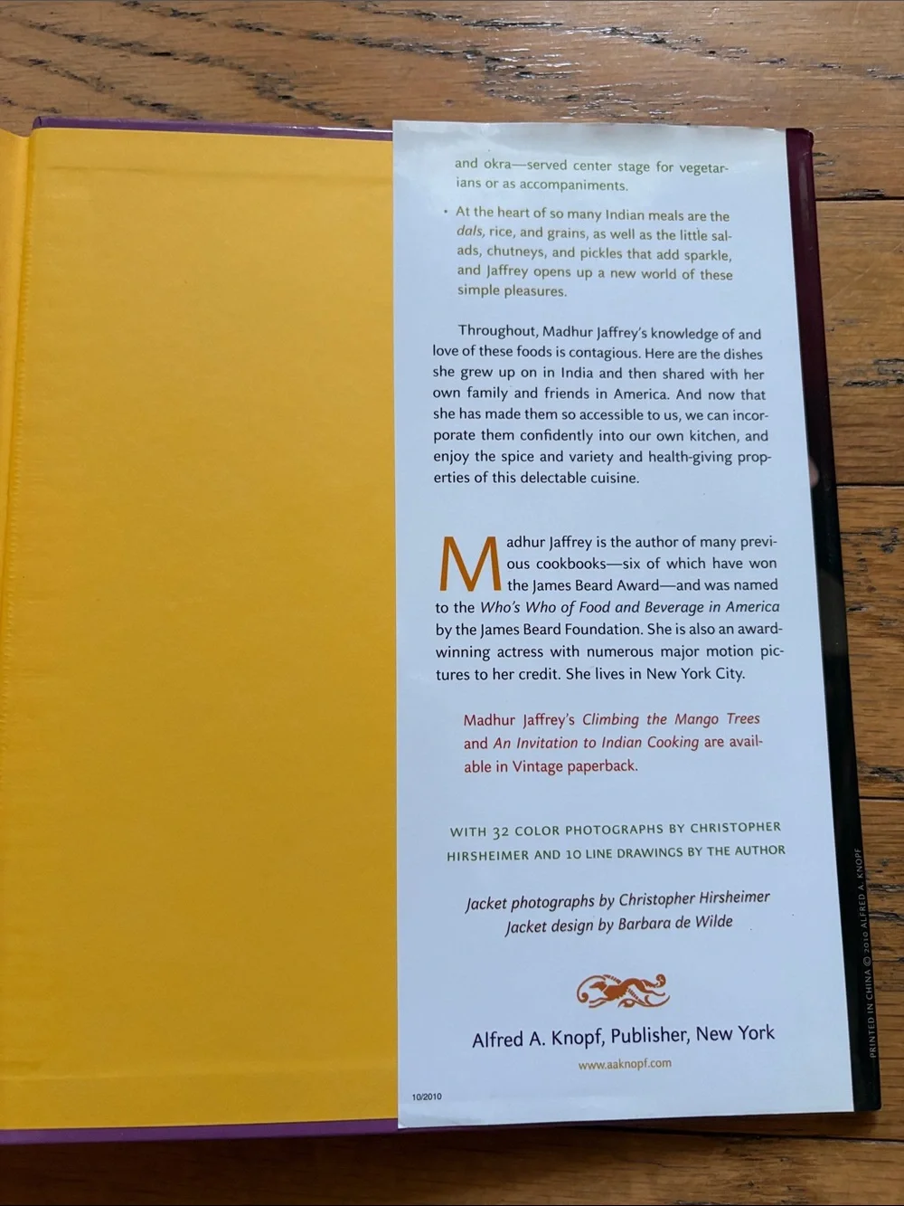 N/A beautiful cookbook
